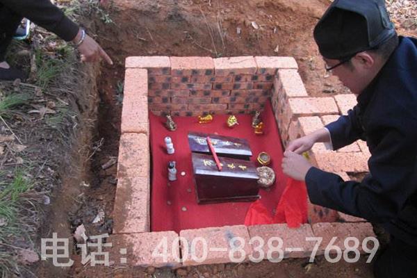 新坟安葬现场 新坟安葬现场